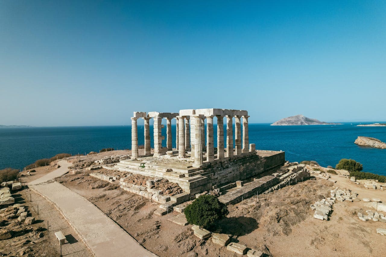 Yacht charter destination Athens Riviera