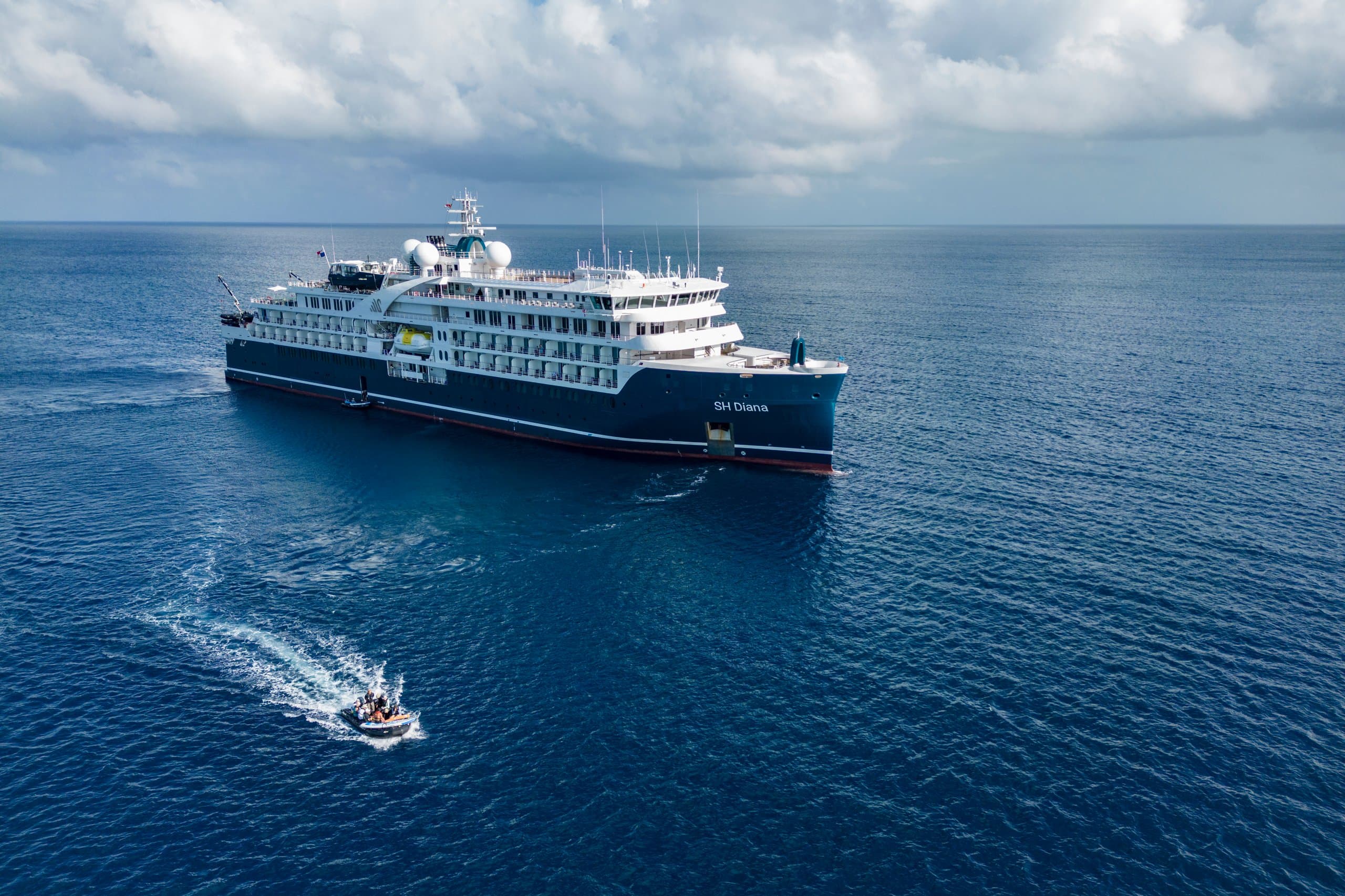 Charter yacht SH DIANA